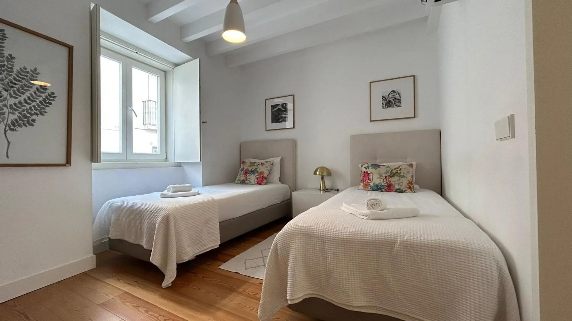 Intendente Charming Apartment By Innkeeper Лиссабон